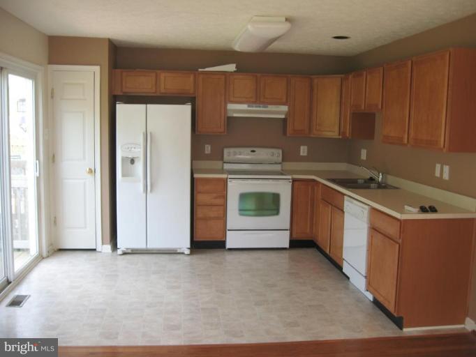 204 Maple Leaf Drive Rising Sun, MD 21911 - Photo 2 of 6 Kitchen