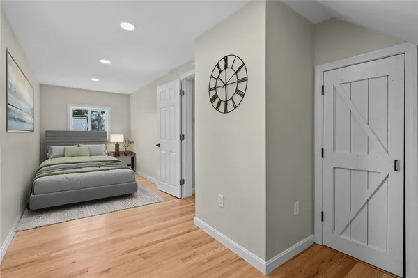 $469,900 | 176 Horse Neck Road, Warwick, RI 02889