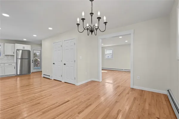 $469,900 | 176 Horse Neck Road, Warwick, RI 02889