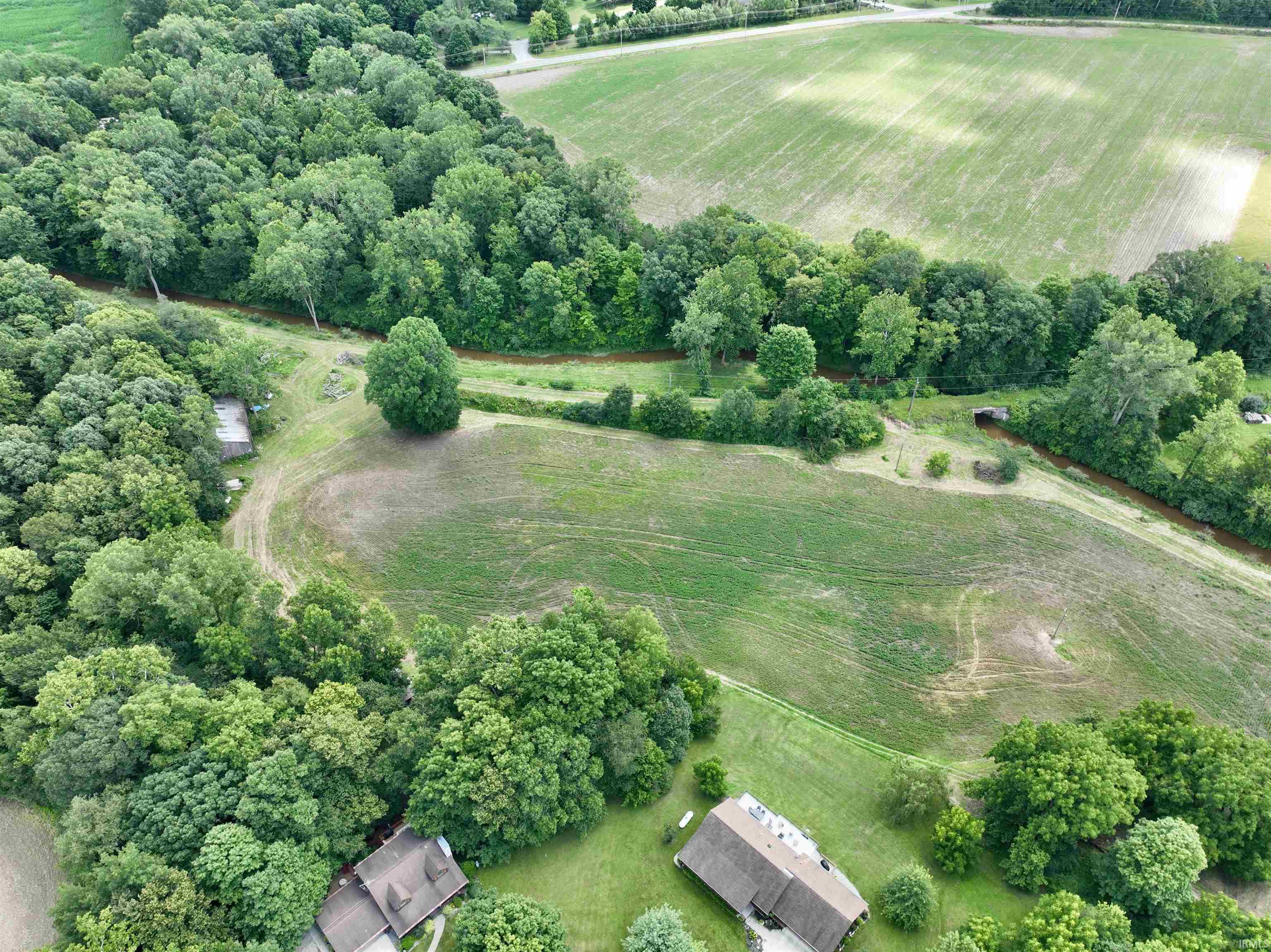 6711 Cedar Garrett, IN 46738 - Photo 10 of 23