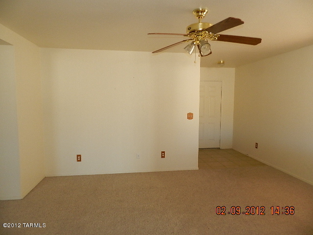 7847 East Rooner Drive Tucson, AZ 85730 - Photo 4 of 19