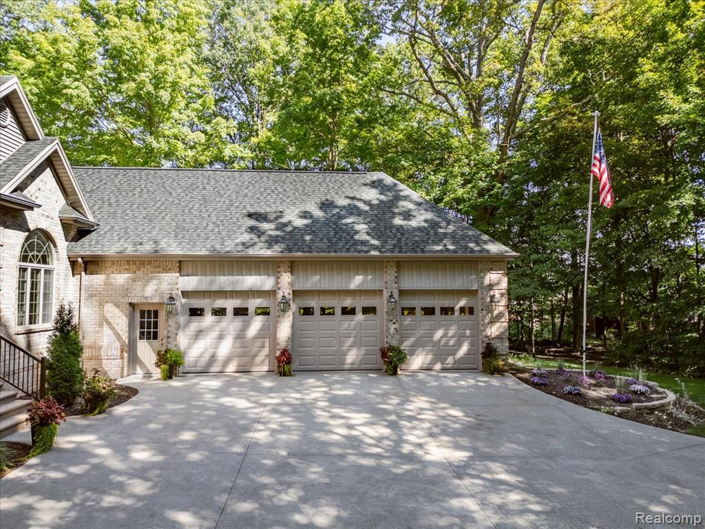 3421 Vincent Road North Street, MI 48049 - Photo 3 of 51 Gallery Image 3