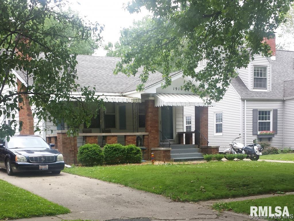 1916 South Walnut Street Springfield, IL 62704 - Photo 1 of 1