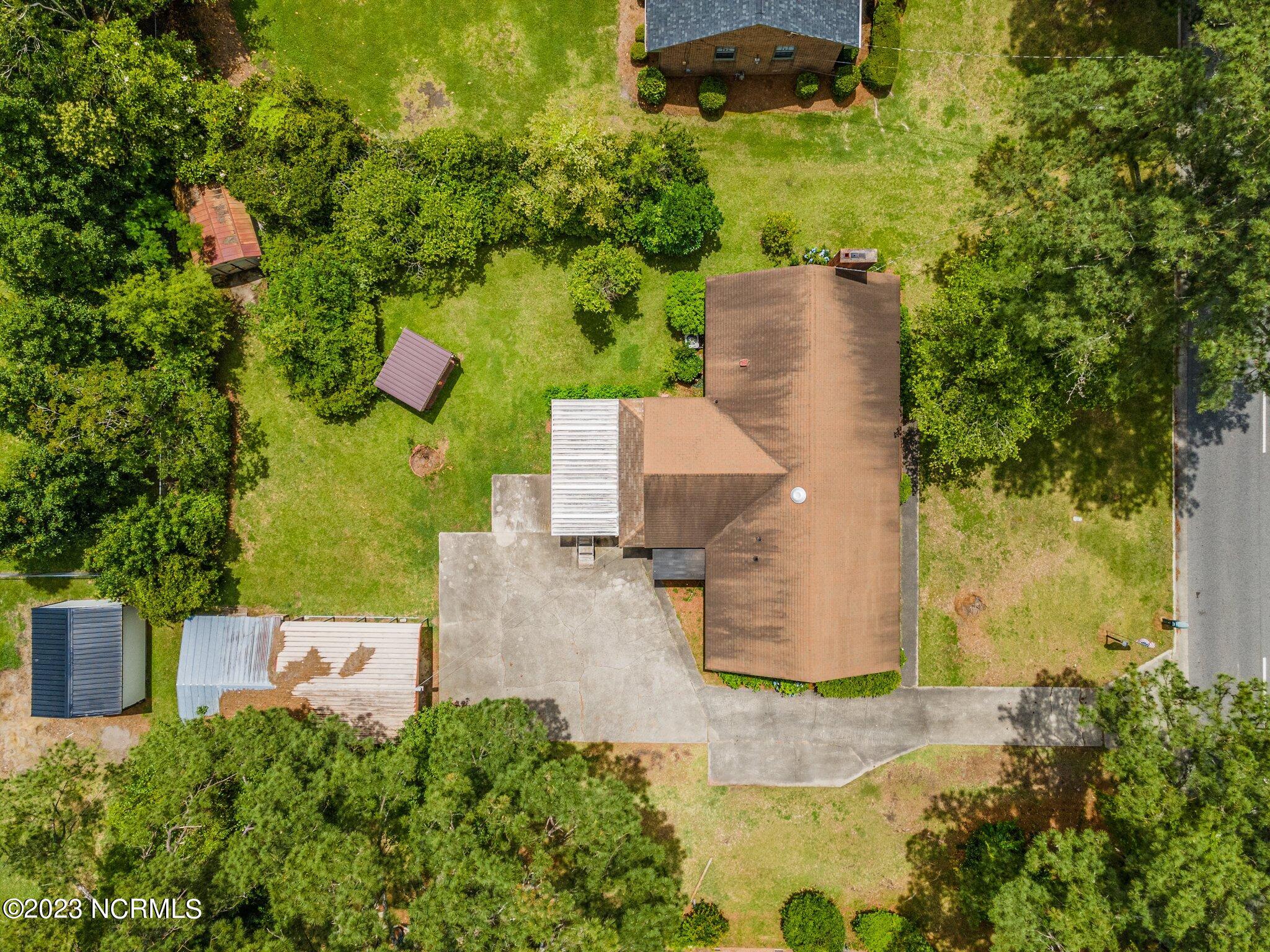 2413 Carey Road Kinston, NC 28504 - Photo 38 of 48 38-web-or-mls-DJI_0019