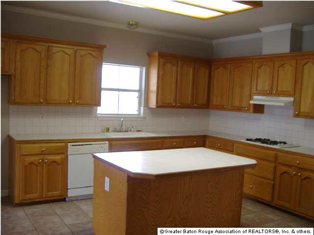 16348 Jay Road Prairieville, LA 70769 - Photo 4 of 13 Gallery Image 4