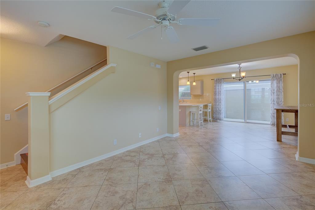 13298 Thoroughbred Loop Largo, FL 33773 - Photo 11 of 29