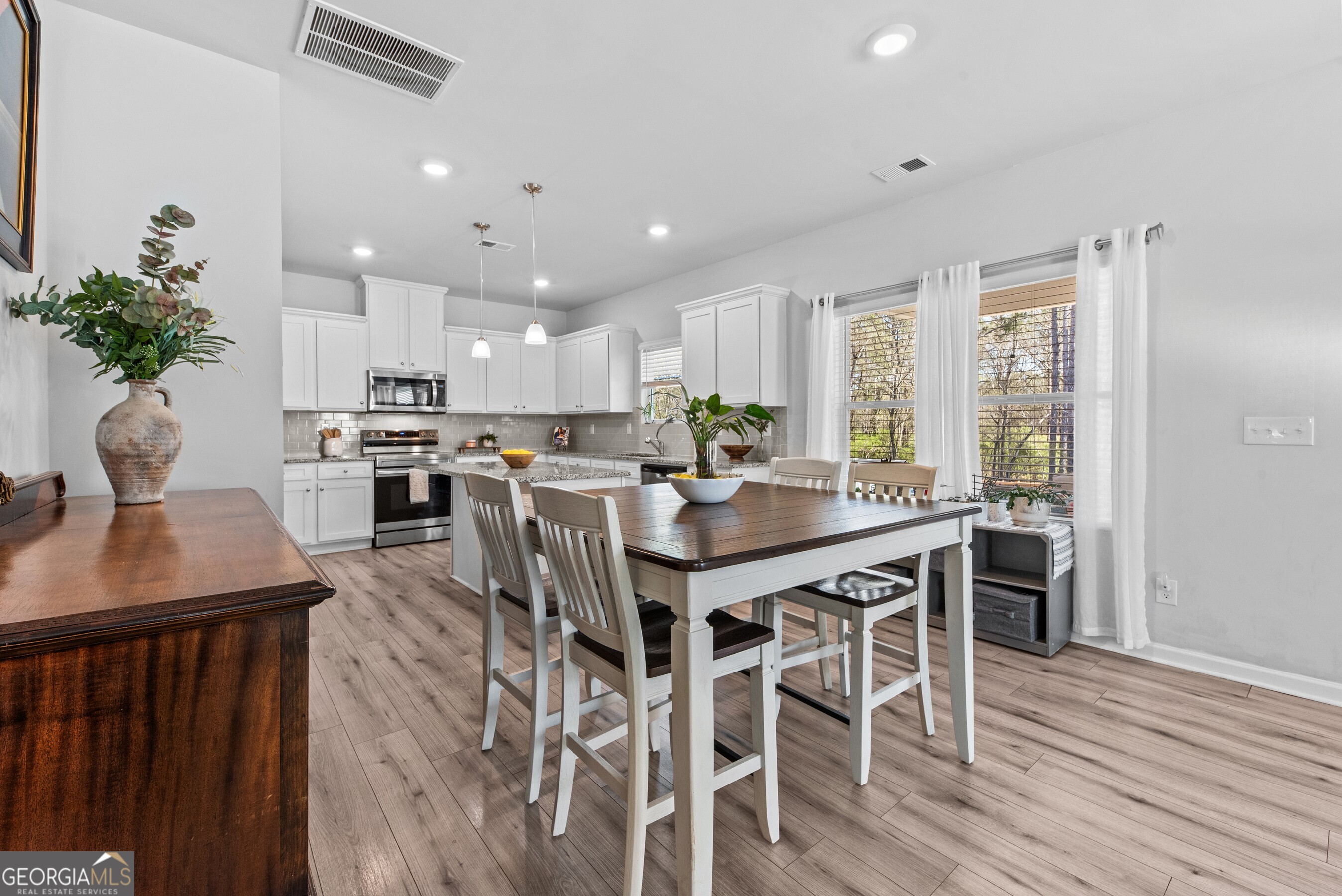 1356 Pne Vw Trail Monroe, GA 30656 - Photo 6 of 56