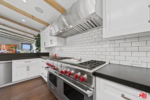 $4,399,500 | 2410 Crest View Drive, Los Angeles, CA 90046