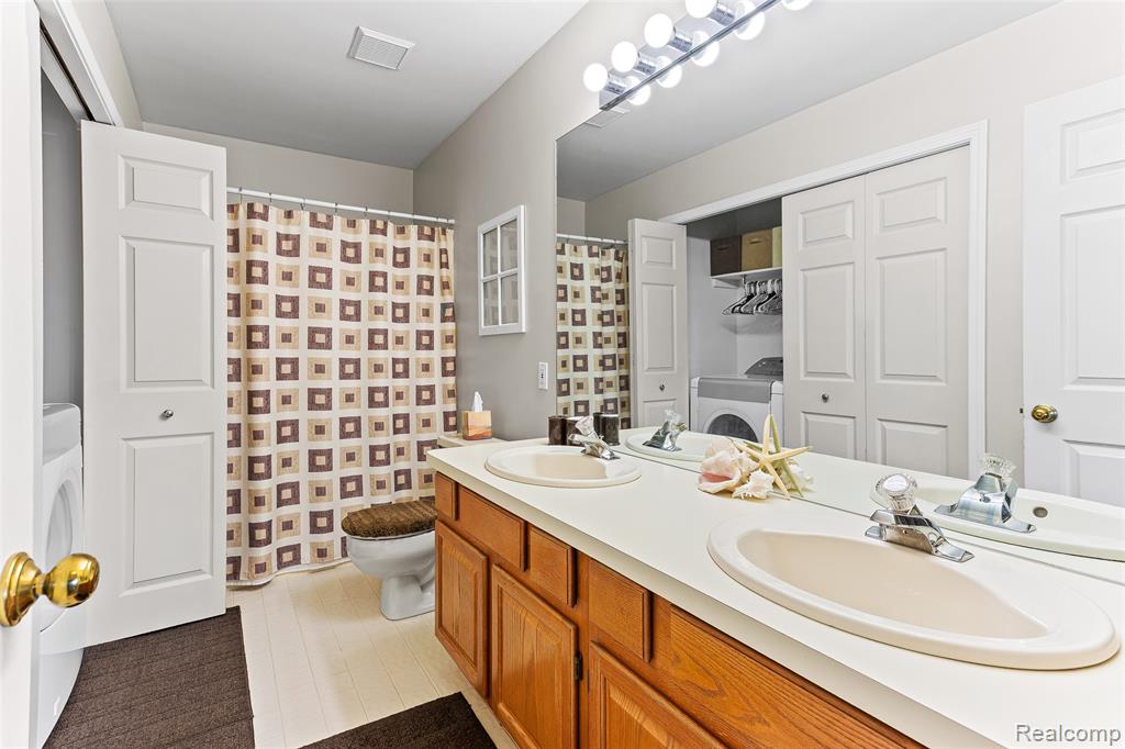 45785 Bryn Mawr Road Canton, MI 48187 - Photo 17 of 26