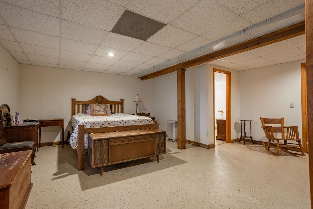 6030 Southeast 740 Pvt Road Collins, MO 64738 - Photo 19 of 64 Gallery Image 19