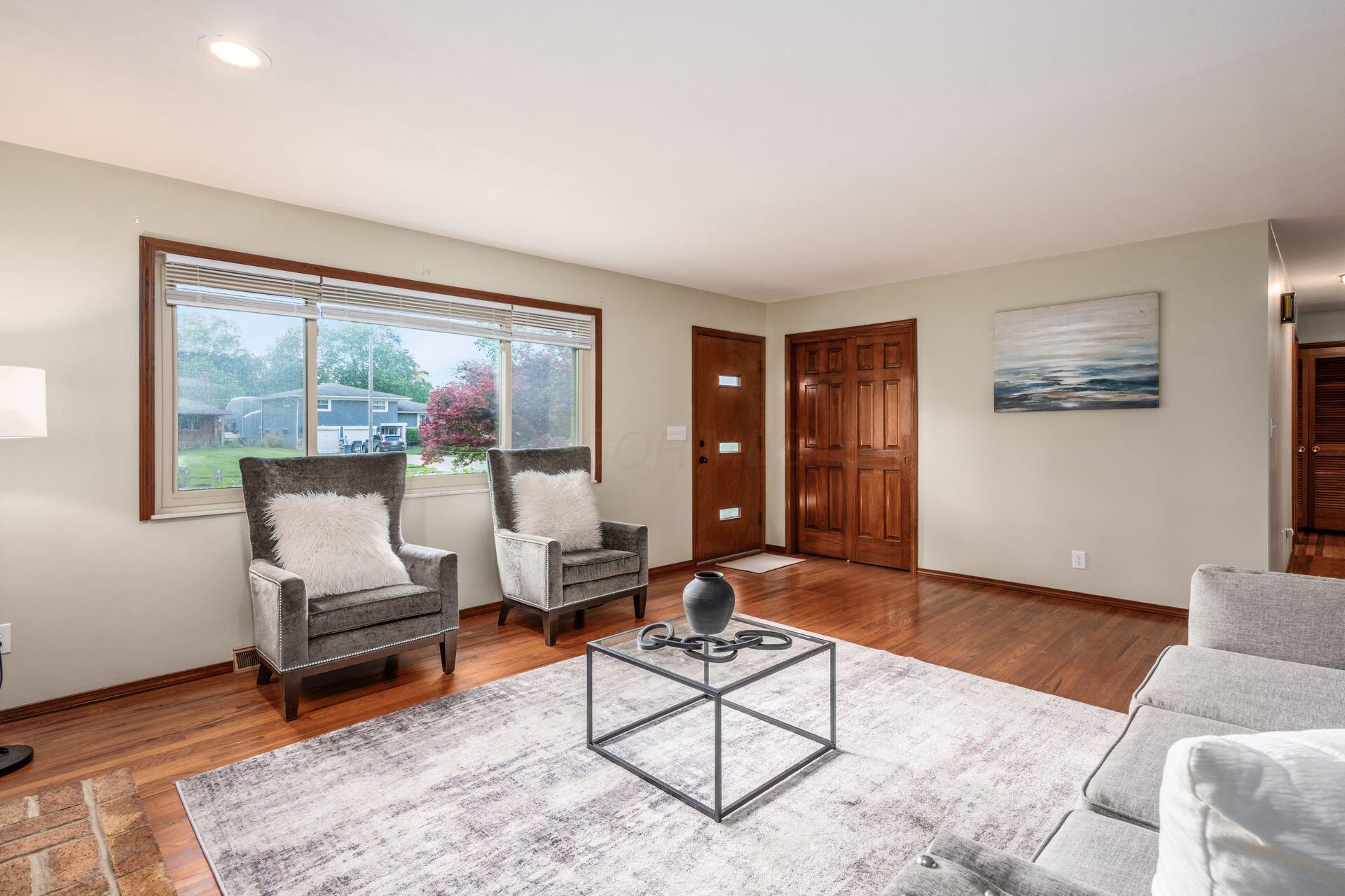 792 Ross Road Columbus, OH 43213 - Photo 8 of 34 Gallery Image 8