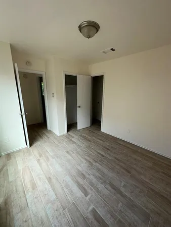 $220,000 | 935 Fairbanks Circle, Duncanville, TX 75137