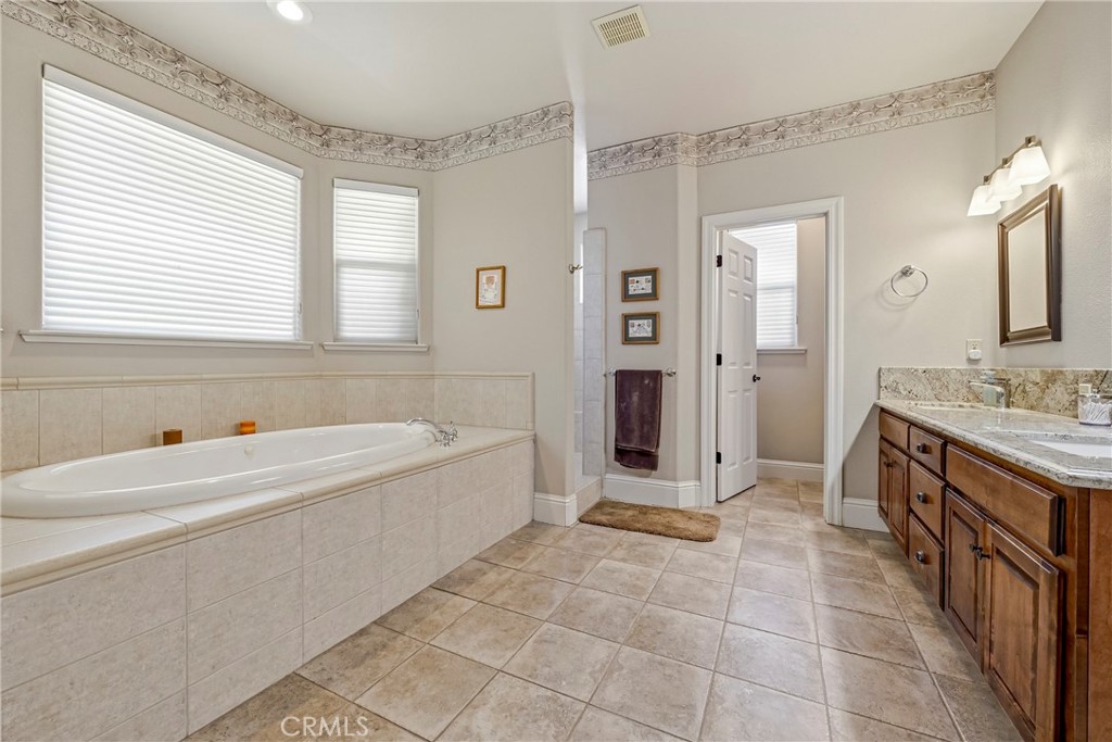 3283 Willow Run Drive Merced, CA 95340 - Photo 38 of 65