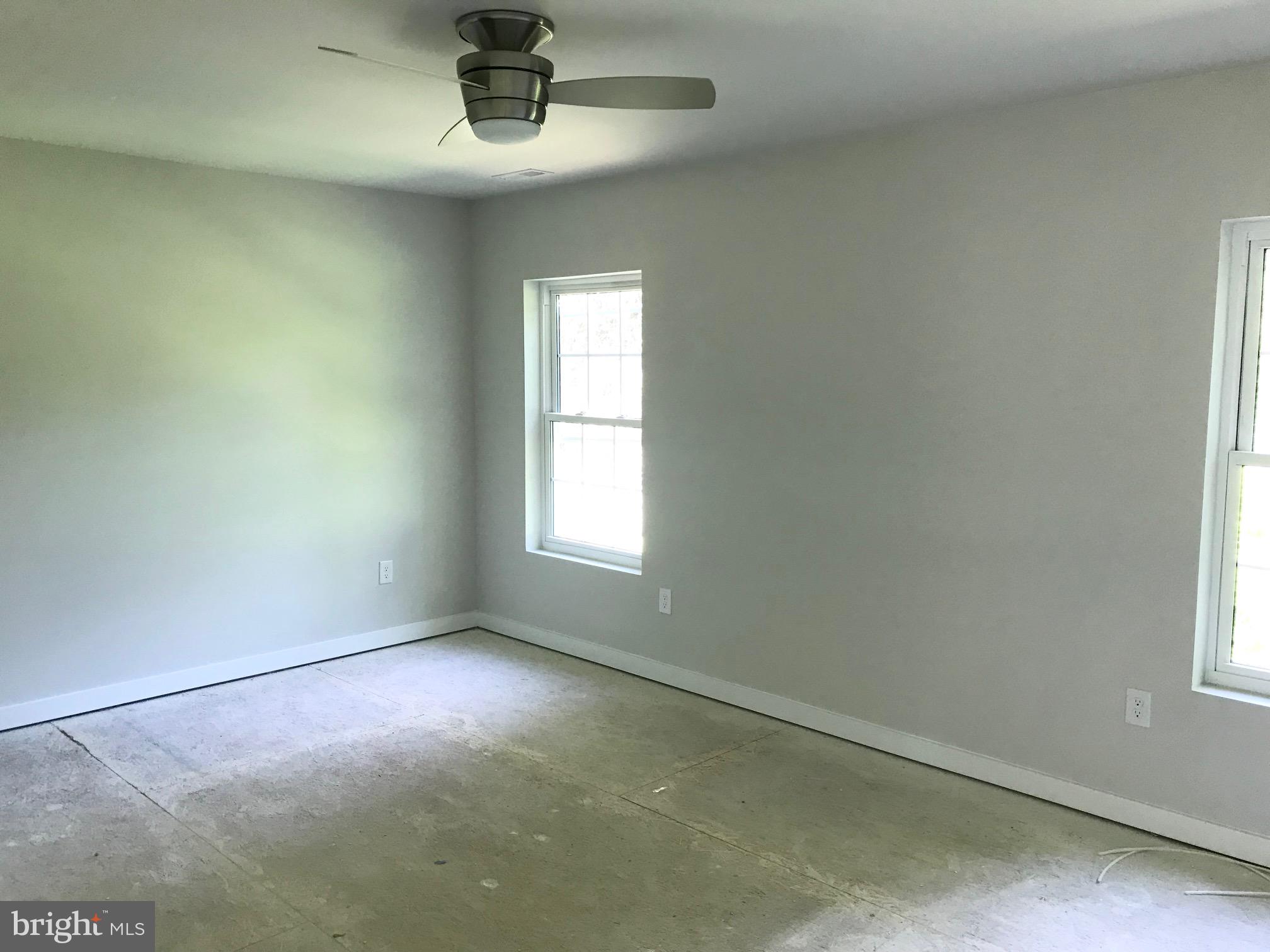 1110 Beach Road Essex, MD 21221 - Photo 10 of 18 Main Bedroom