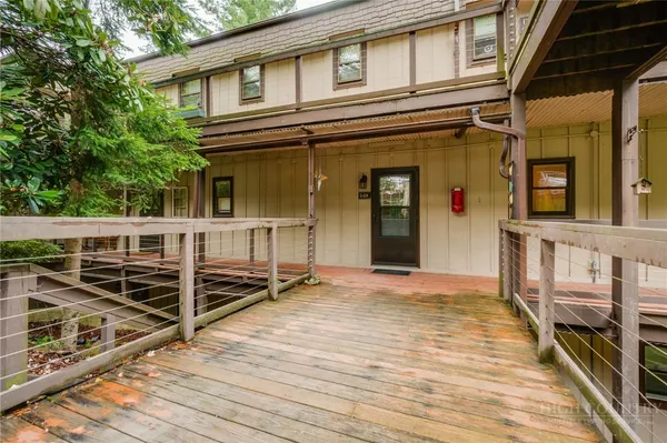 $145,000 | 103 Mid Holiday Lane, Unit D214, Beech Mountain, NC 28604