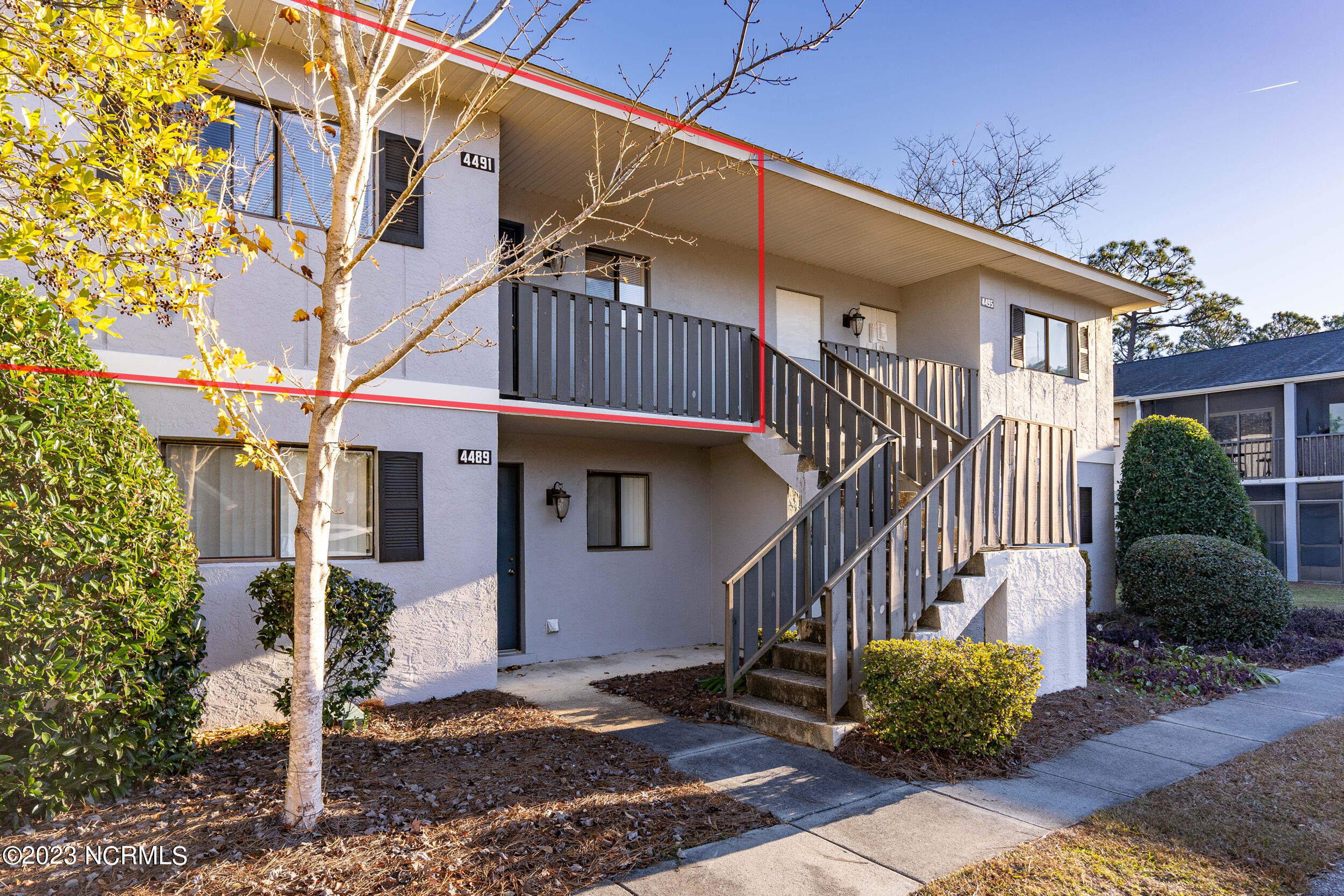 4491HollyTree_00003a_4491 Holly Tree Rd