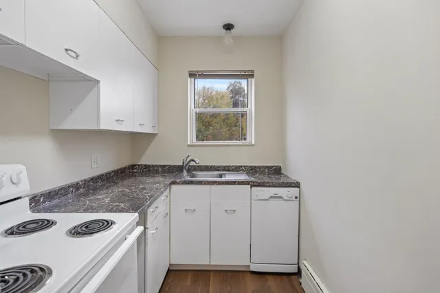 $1,600,000 | 3465 Shoreline Drive, Orono, MN 55391