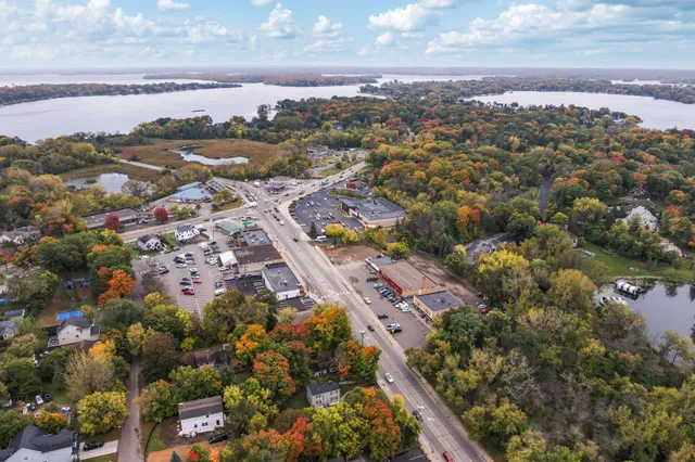 $1,600,000 | 3465 Shoreline Drive, Orono, MN 55391