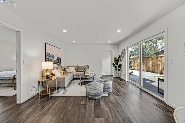 $2,198,000 | 5522 Corte Del Cajon, Pleasanton, CA 94566