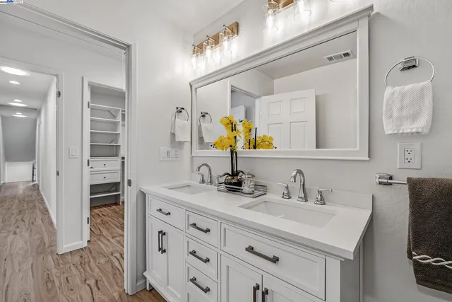 $2,198,000 | 5522 Corte Del Cajon, Pleasanton, CA 94566