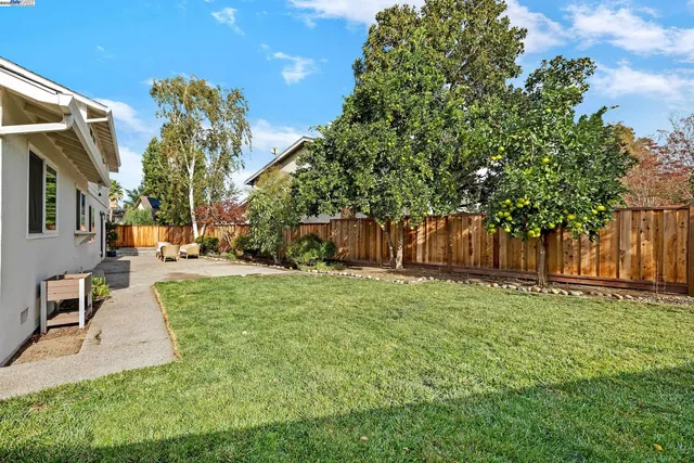 $2,198,000 | 5522 Corte Del Cajon, Pleasanton, CA 94566