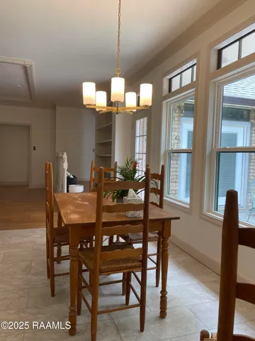 $377,000 | 310 Suffolk Avenue, Lafayette, LA 70508