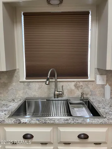 $377,000 | 310 Suffolk Avenue, Lafayette, LA 70508