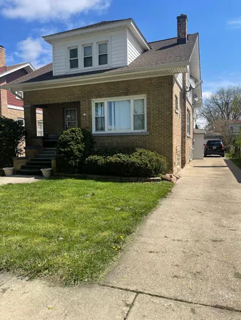 $249,900 | 249 Marshall Avenue, Bellwood, IL 60104