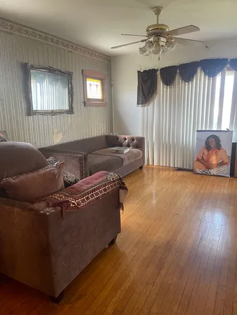 $249,900 | 249 Marshall Avenue, Bellwood, IL 60104