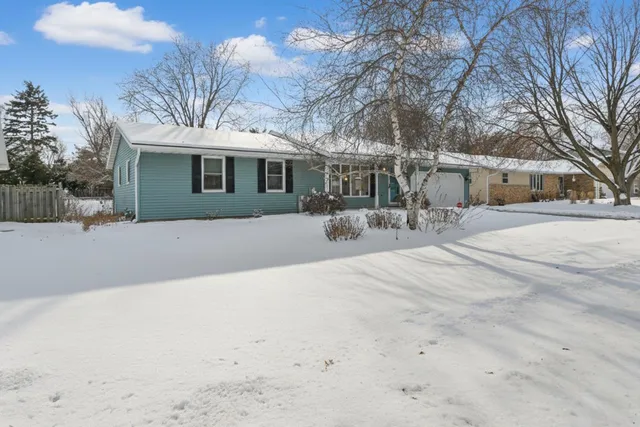 $315,000 | 1403 Emir Street, Green Bay, WI 54313