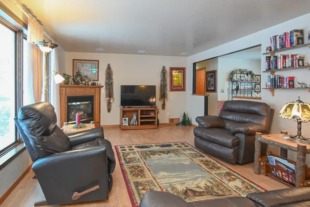 $315,000 | 1403 Emir Street, Green Bay, WI 54313