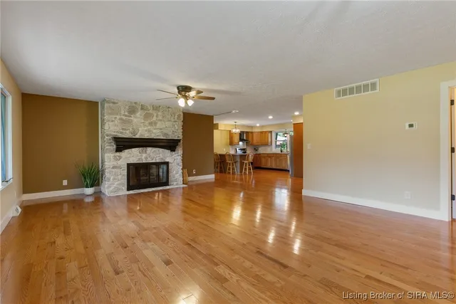 $408,500 | 6975 Main Street Northeast, Lanesville, IN 47136