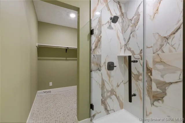 $408,500 | 6975 Main Street Northeast, Lanesville, IN 47136