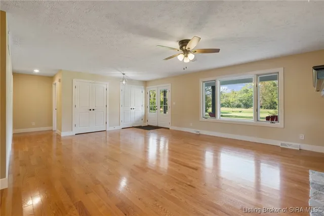 $408,500 | 6975 Main Street Northeast, Lanesville, IN 47136