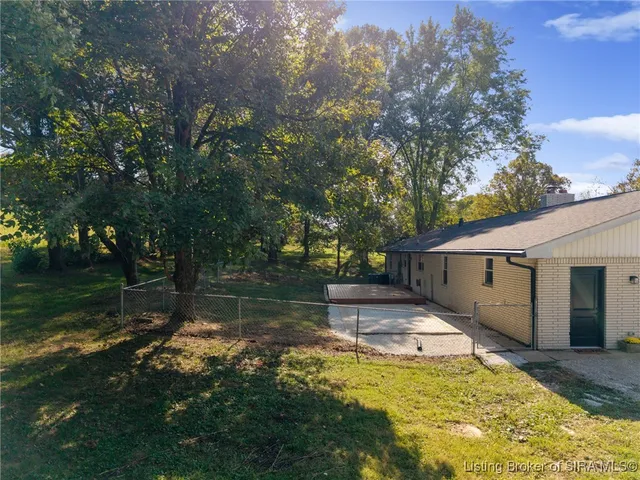 $408,500 | 6975 Main Street Northeast, Lanesville, IN 47136