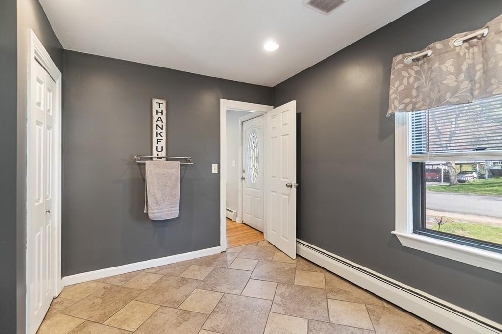 25 Rennie Street Lunenburg, MA 01462 - Photo 15 of 41 Gallery Image 15