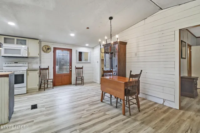 $200,000 | 315 Wheeler Lane, Jamestown, TN 38556