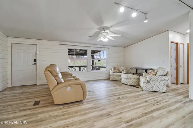 $200,000 | 315 Wheeler Lane, Jamestown, TN 38556