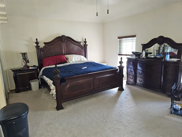 $299,000 | 1021 Glenview Drive, Pearland, TX 77581