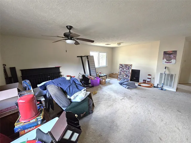 $299,000 | 1021 Glenview Drive, Pearland, TX 77581