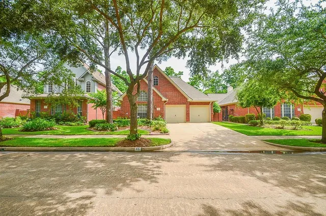 $2,700 | 46 Grants Lake Circle, Sugar Land, TX 77479