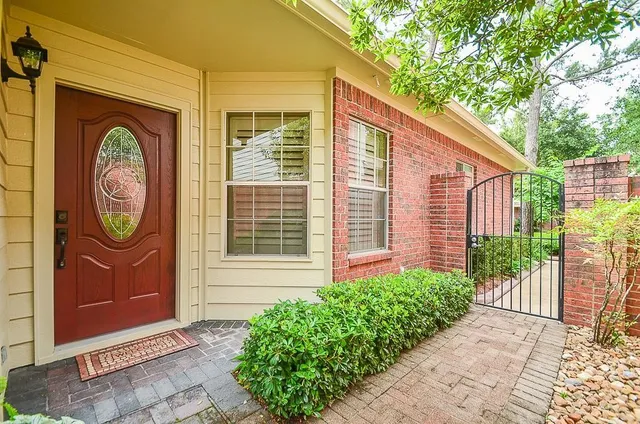 $2,700 | 46 Grants Lake Circle, Sugar Land, TX 77479