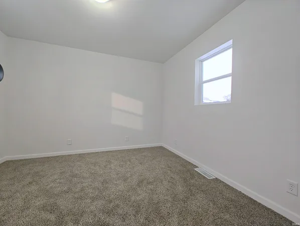 $200,000 | 301 North Starke Street, Hamlet, IN 46532