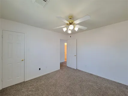 $320,000 | 4112 Seminole Drive, Pearland, TX 77584