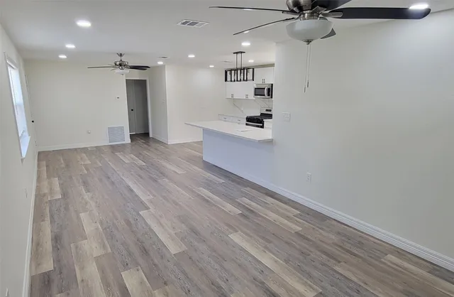 $199,900 | 1213 North Natchez Drive, Texas City, TX 77591