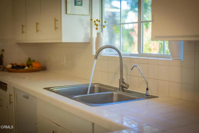 $1,175,000 | 1227 Cruzero Street, Ojai, CA 93023