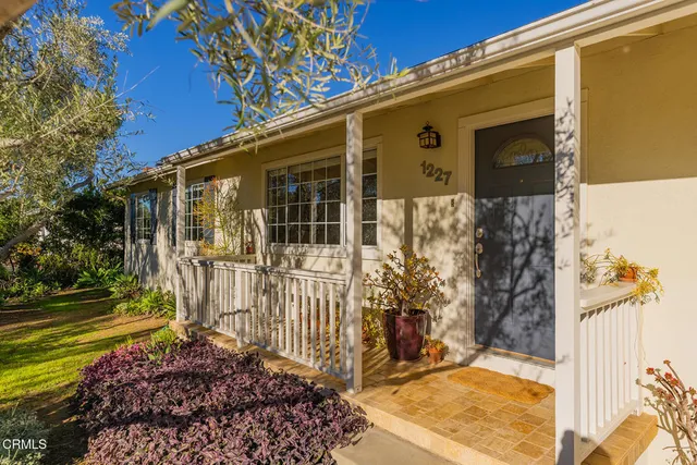 $1,175,000 | 1227 Cruzero Street, Ojai, CA 93023
