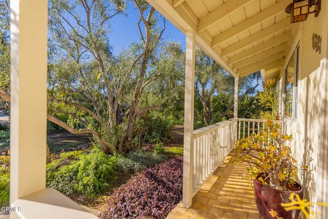 $1,175,000 | 1227 Cruzero Street, Ojai, CA 93023