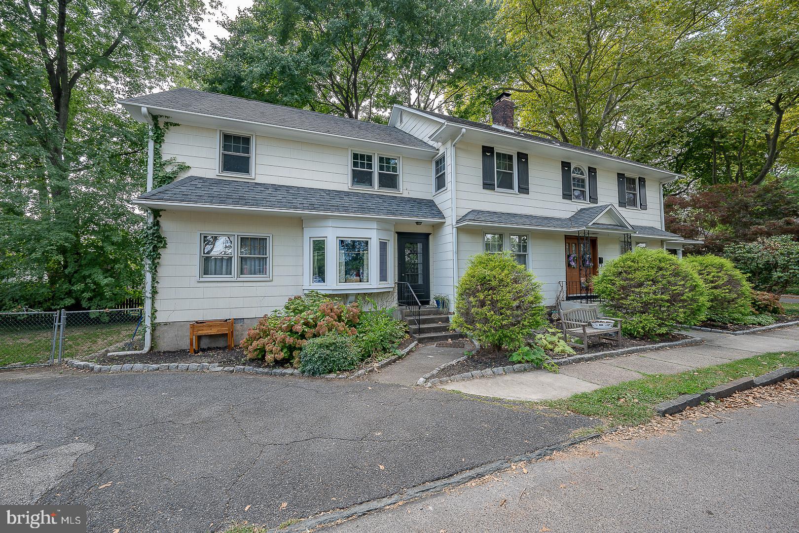 114 Avon Road Narberth, PA 19072 - Photo 2 of 76