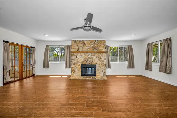 $3,300 | 11490 84th Avenue, Seminole, FL 33772